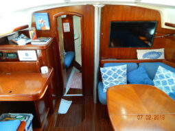 Beneteau Center Cockpit 42 full