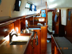 Beneteau Center Cockpit 42 full