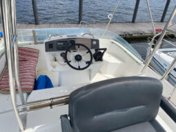 2004 Lagoon Power 43 full