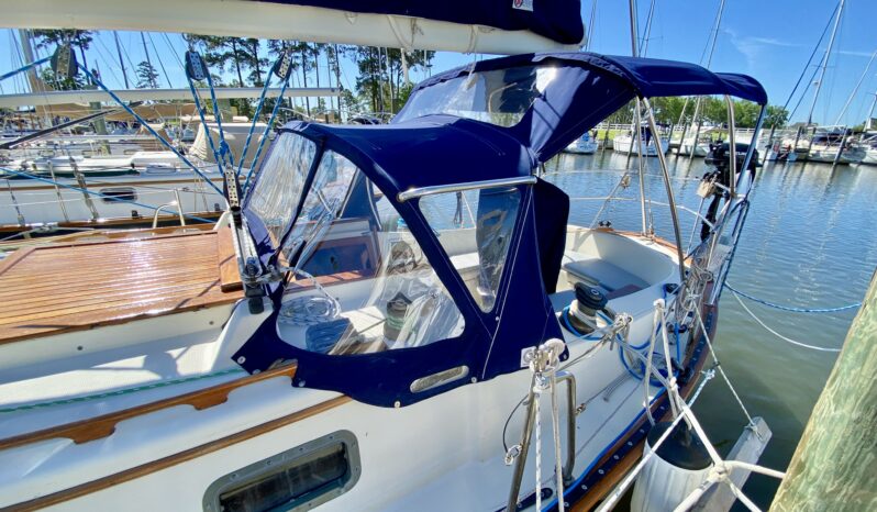1998 Pacific Seacraft 37 full