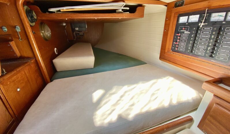 1998 Pacific Seacraft 37 full