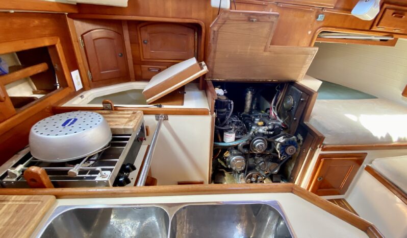 1998 Pacific Seacraft 37 full