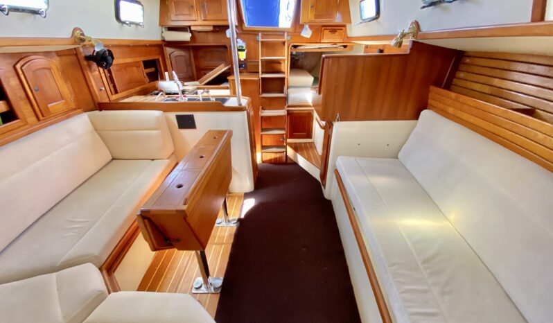 1998 Pacific Seacraft 37 full
