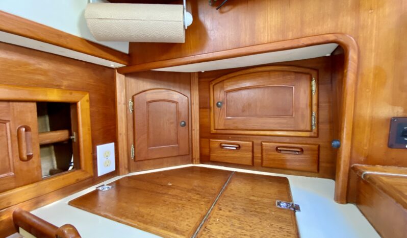 1998 Pacific Seacraft 37 full
