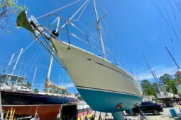 1979 Valiant 37 full