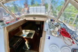 1979 Valiant 37 full