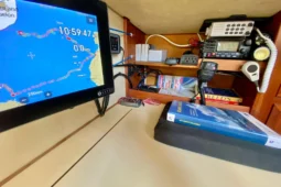 1979 Valiant 37 full