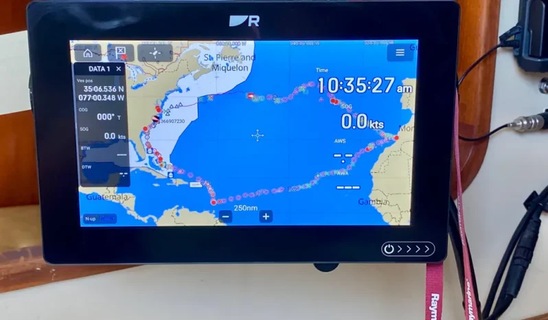 1979 Valiant 37 full