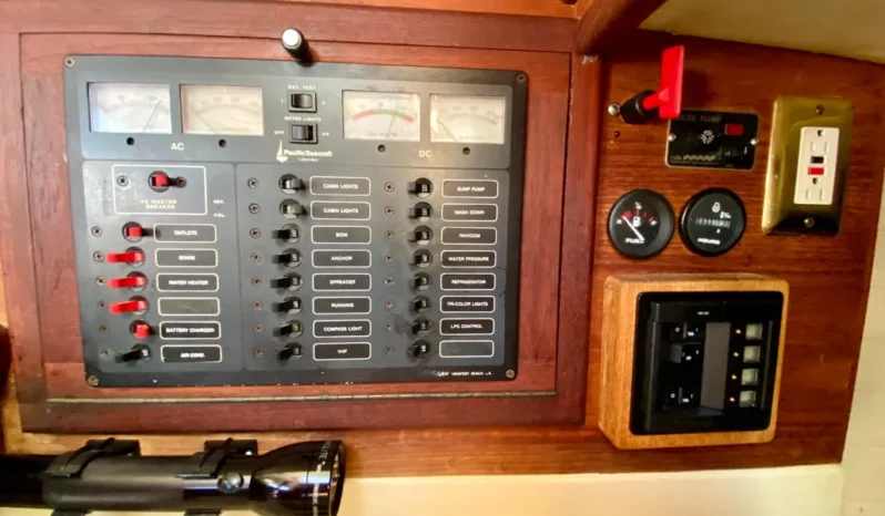 1993 Pacific Seacraft 34 full