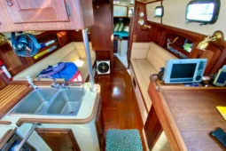 1993 Pacific Seacraft 34 full
