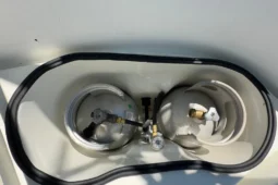 2000 Beneteau 411 full