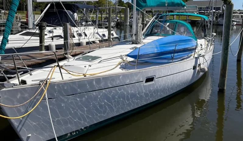 2000 Beneteau 411 full