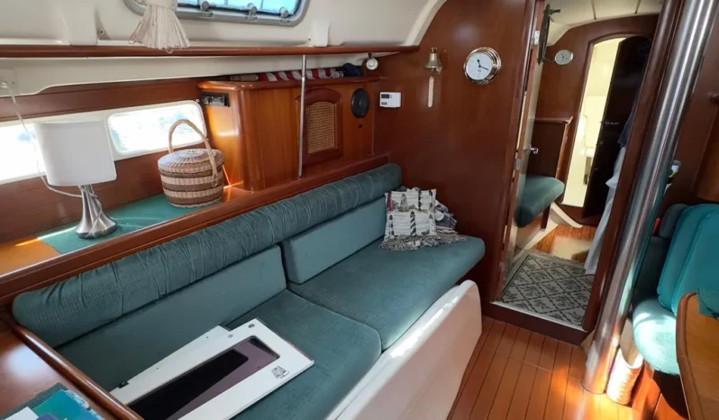 2000 Beneteau 411 full