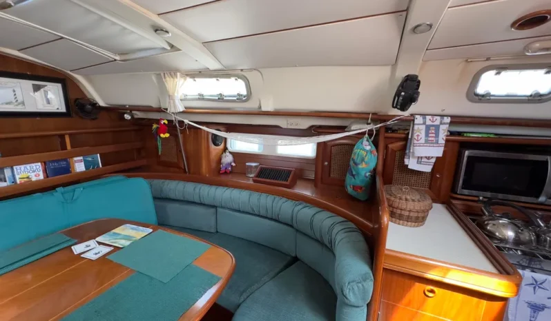 2000 Beneteau 411 full