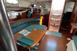 2000 Beneteau 411 full