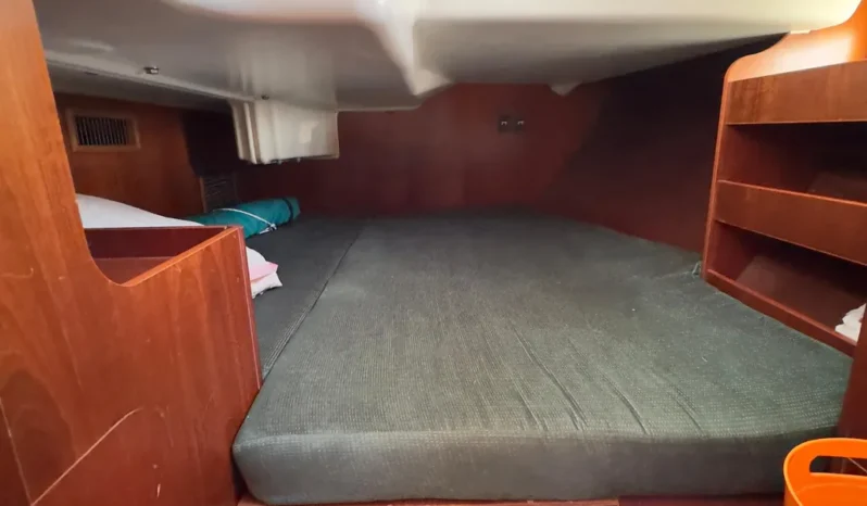 2000 Beneteau 411 full