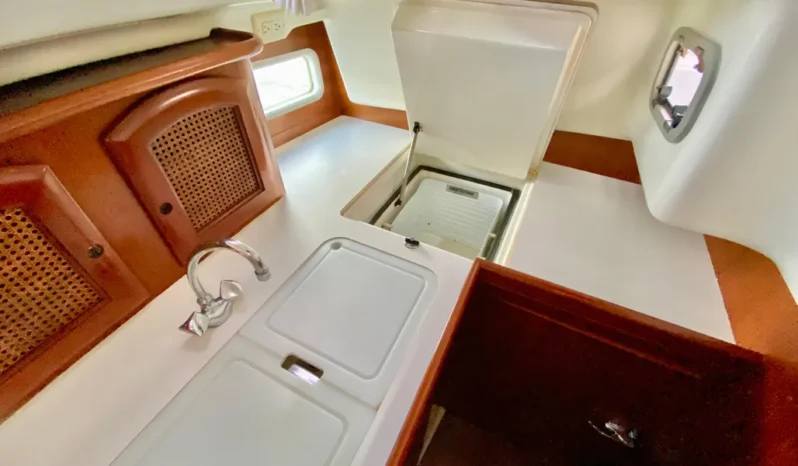 2000 Beneteau 411-Serenidad full