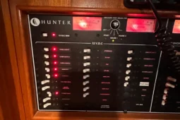 2002 Hunter 380 full