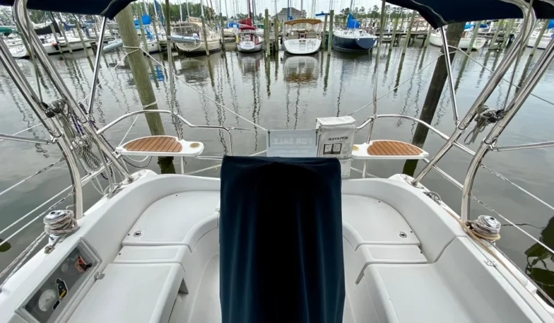 2008 Hunter 36-2 full