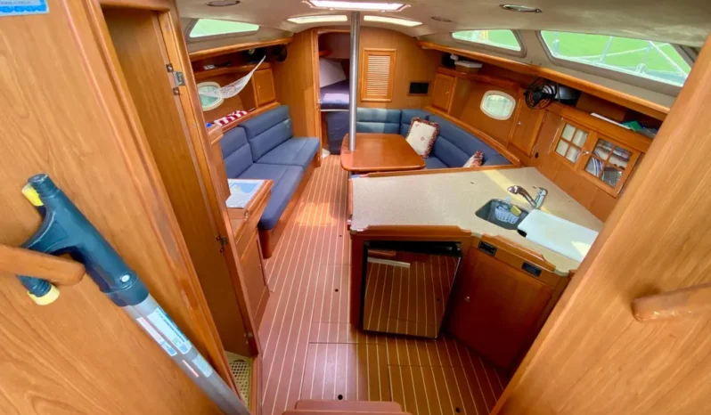 2008 Hunter 36-2 full