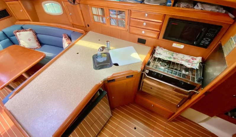 2008 Hunter 36-2 full