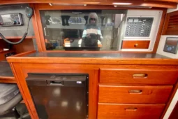 1980 Wellington 44 full