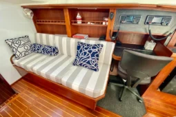 1980 Wellington 44 full