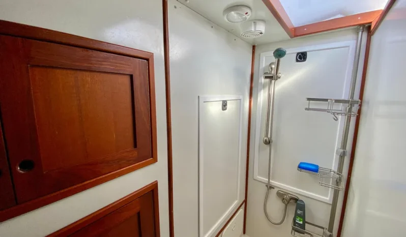 1980 Wellington 44 full