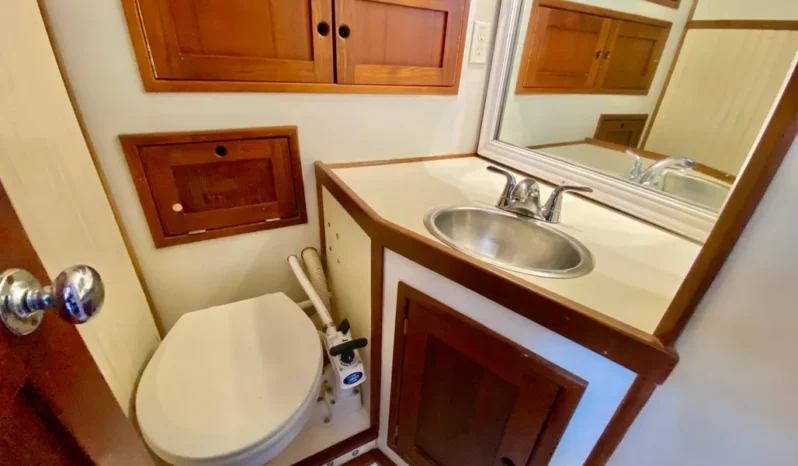 1980 Wellington 44 full