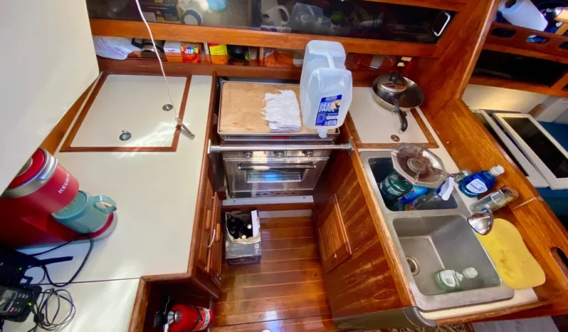 1987 O’Day 34 full