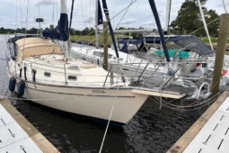 1989 Island Packet 35 full