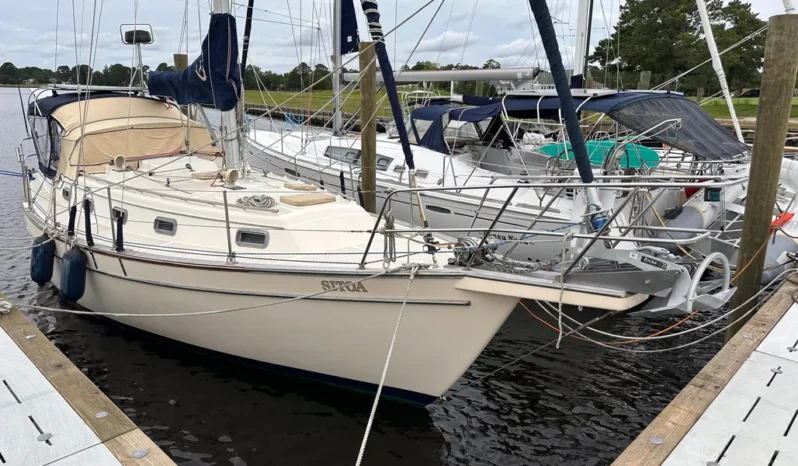 1989 Island Packet 35 full