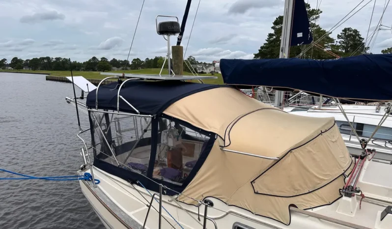 1989 Island Packet 35 full