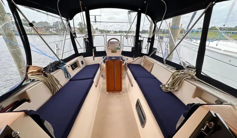 1989 Island Packet 35 full