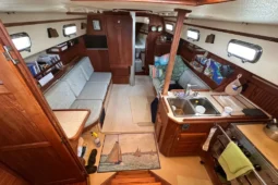 1989 Island Packet 35 full