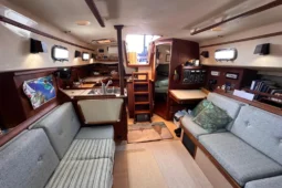 1989 Island Packet 35 full